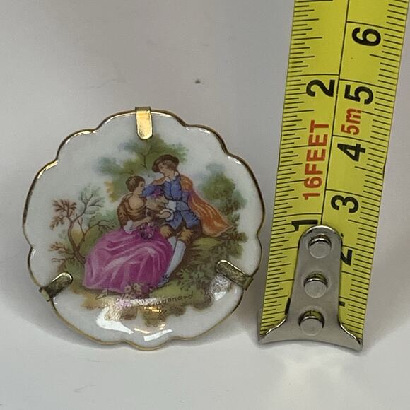 Vintage Limoges Fragonard Courting Couple Miniature Plate Stand Gold Pink - Picture 8 of 9